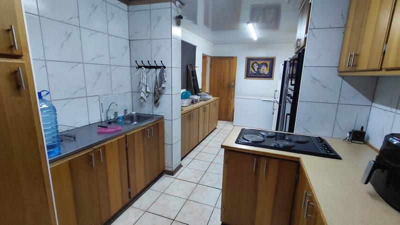 6 Bedroom Property for Sale in Fauna Free State